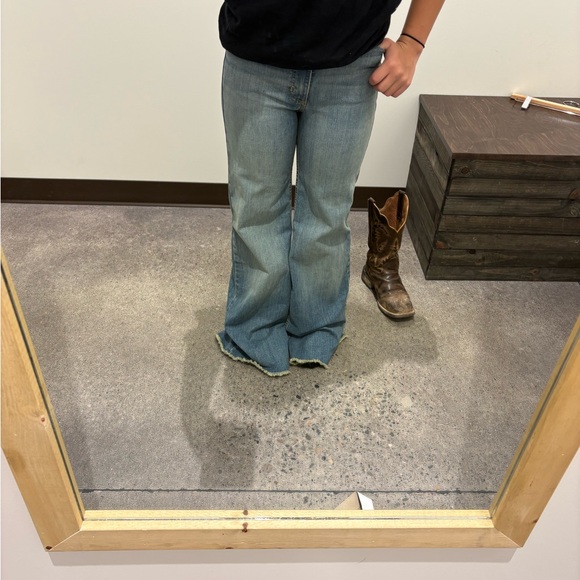 Kimes Ranch High-Rise Wide Leg Blue Jeans DO NOT BUY ALREADY SOLD - Picture 2 of 3